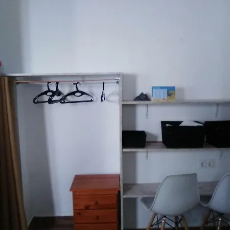 Loft 1 *